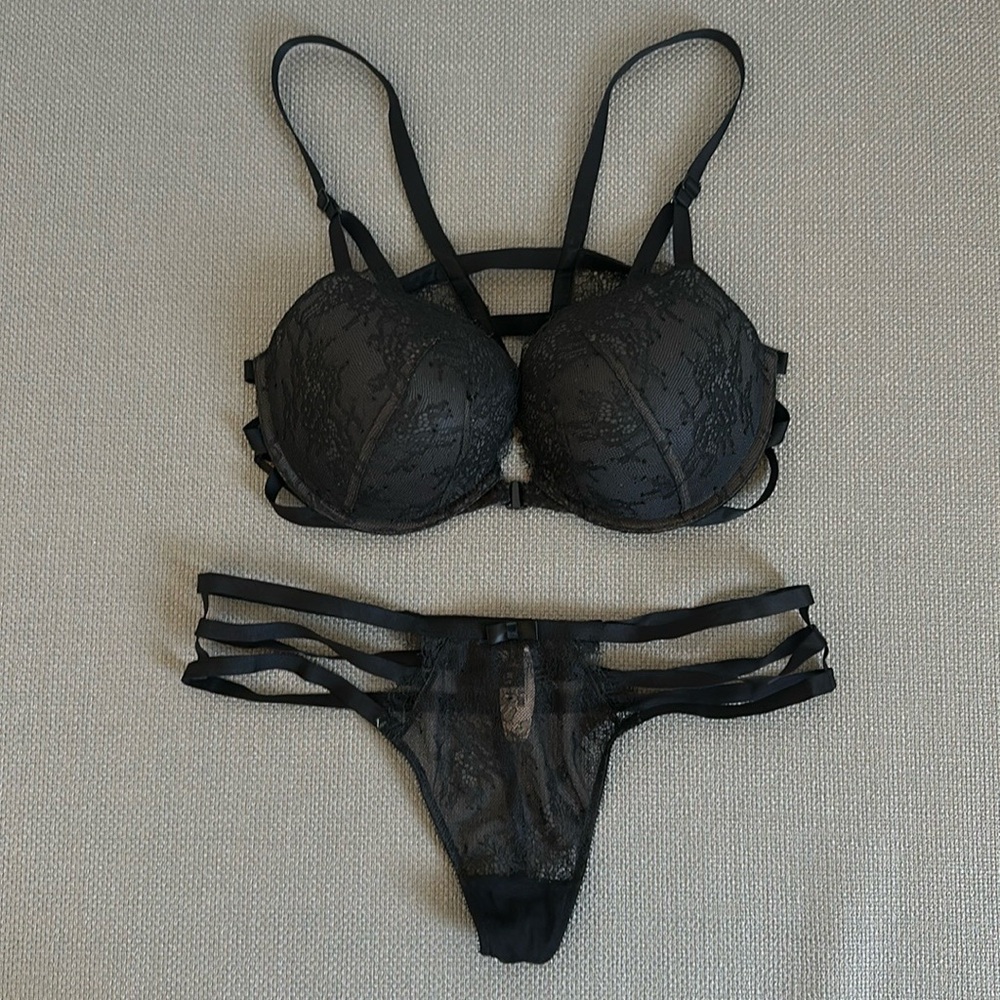 Victoria’s Secret Lace Thong Panties